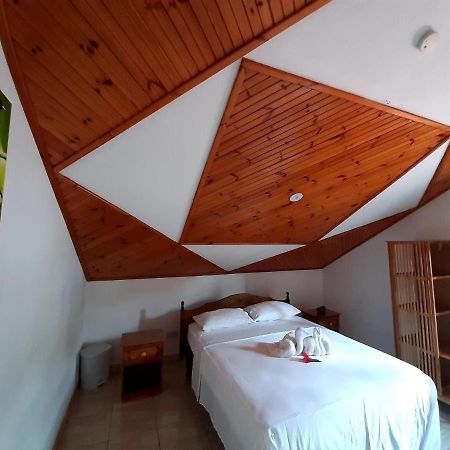 La Source Self Catering Hotel La Digue Bagian luar foto